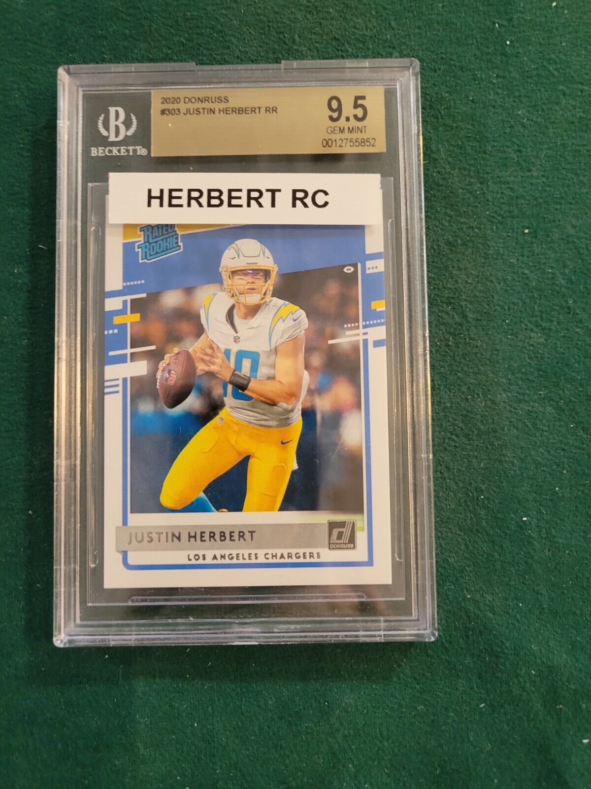 2020 Donruss #303 Justin Herbert Rookie BGS 9.5