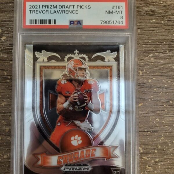 2021 Prizm Draft Picks #161 Trevor Lawrence PSA 8