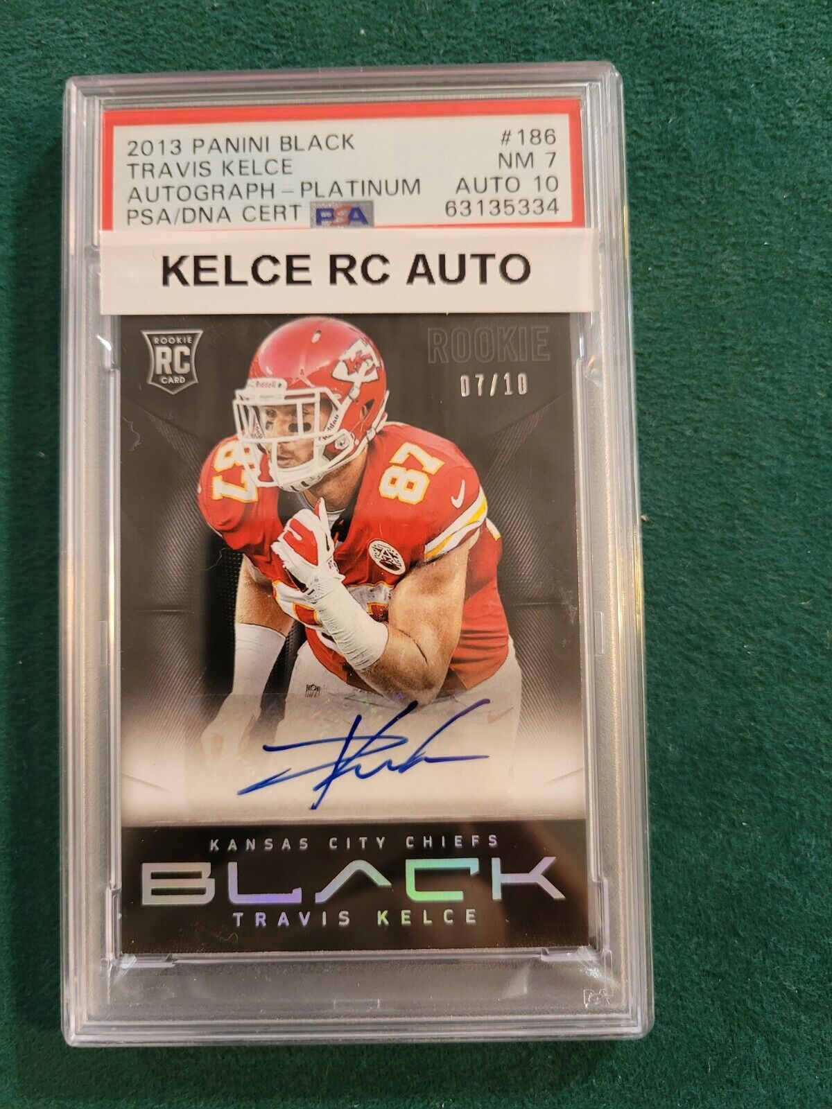 2013 Panini Black Platinum #186 Travis Kelce Rookie Auto PSA 7